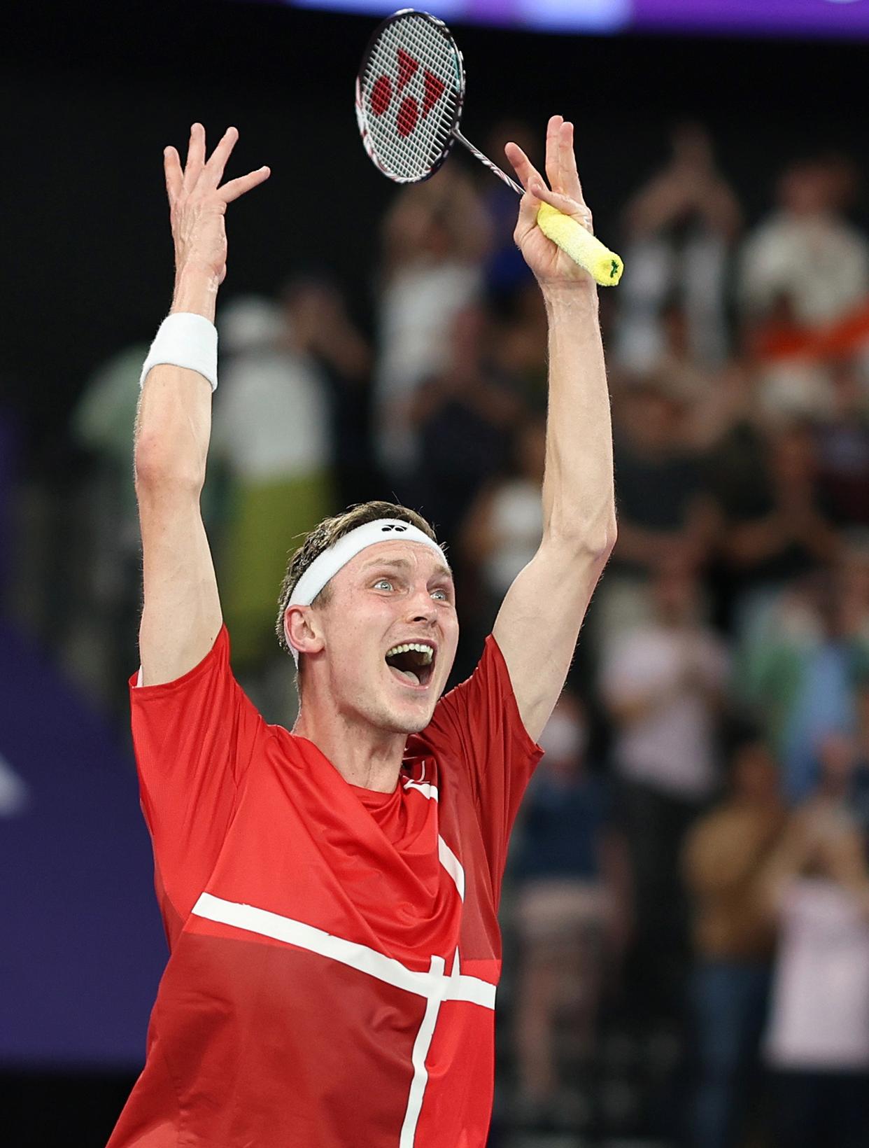 中国羽毛球队险胜泰国羽毛球队,安赛龙打破历史纪录 中国羽毛球队险胜泰国羽毛球队,安赛龙打破历史纪录