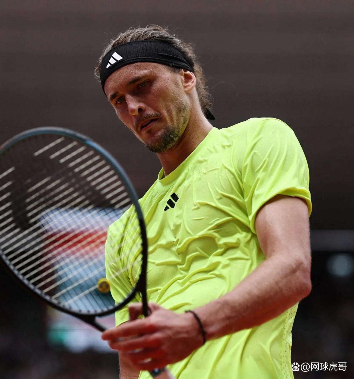 爱游戏在线-关于法国网球队绝杀英国网球队，德约科维奇完成帽子戏法的信息