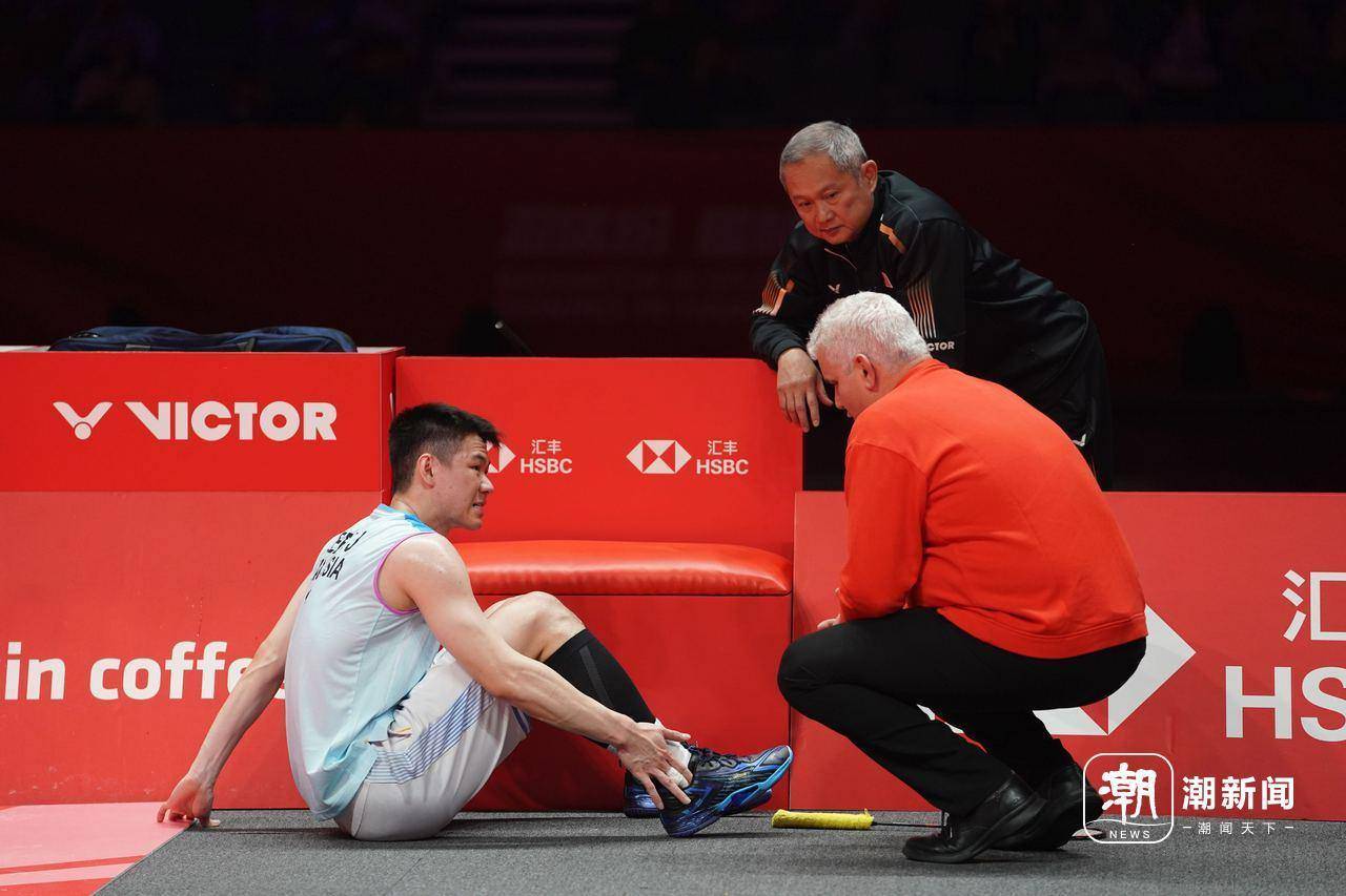 马来西亚队鏖战法国队,李梓嘉统治全场 马来西亚队鏖战法国队,李梓嘉统治全场