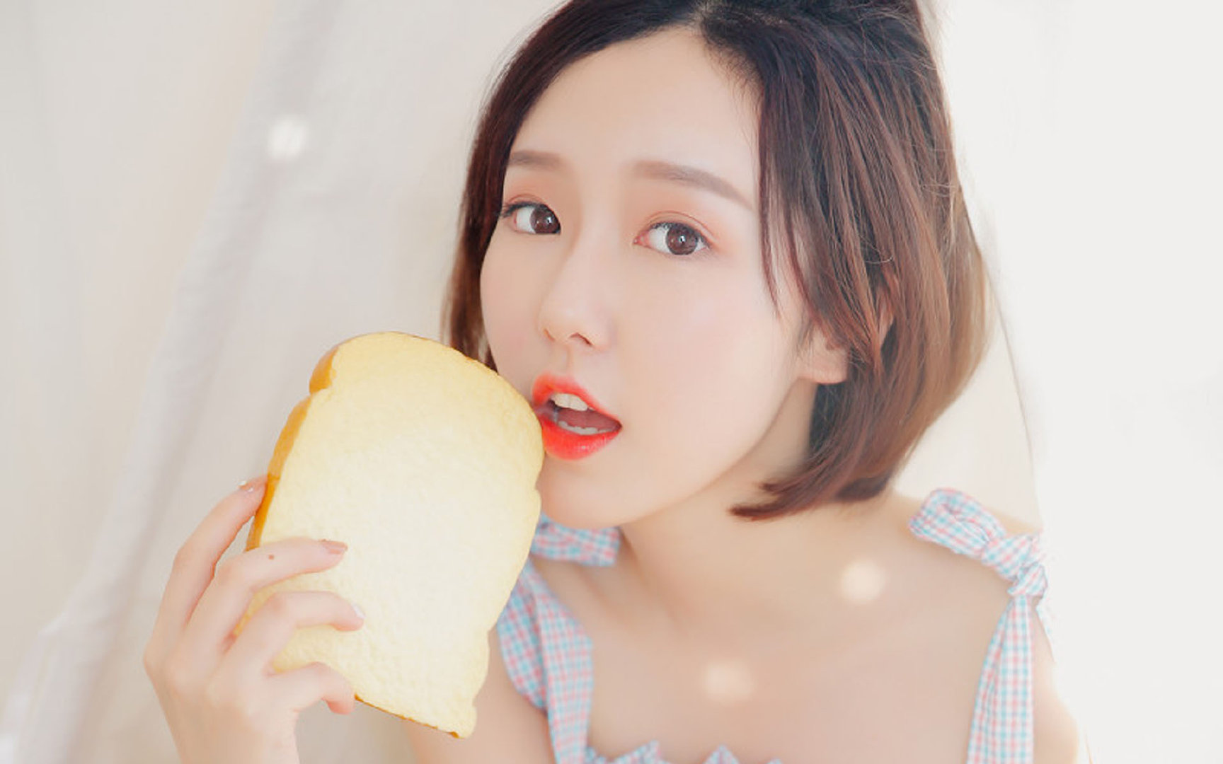 银箭战术完胜迈凯伦,维斯塔潘用恐怖圈速证明王者无需诡计