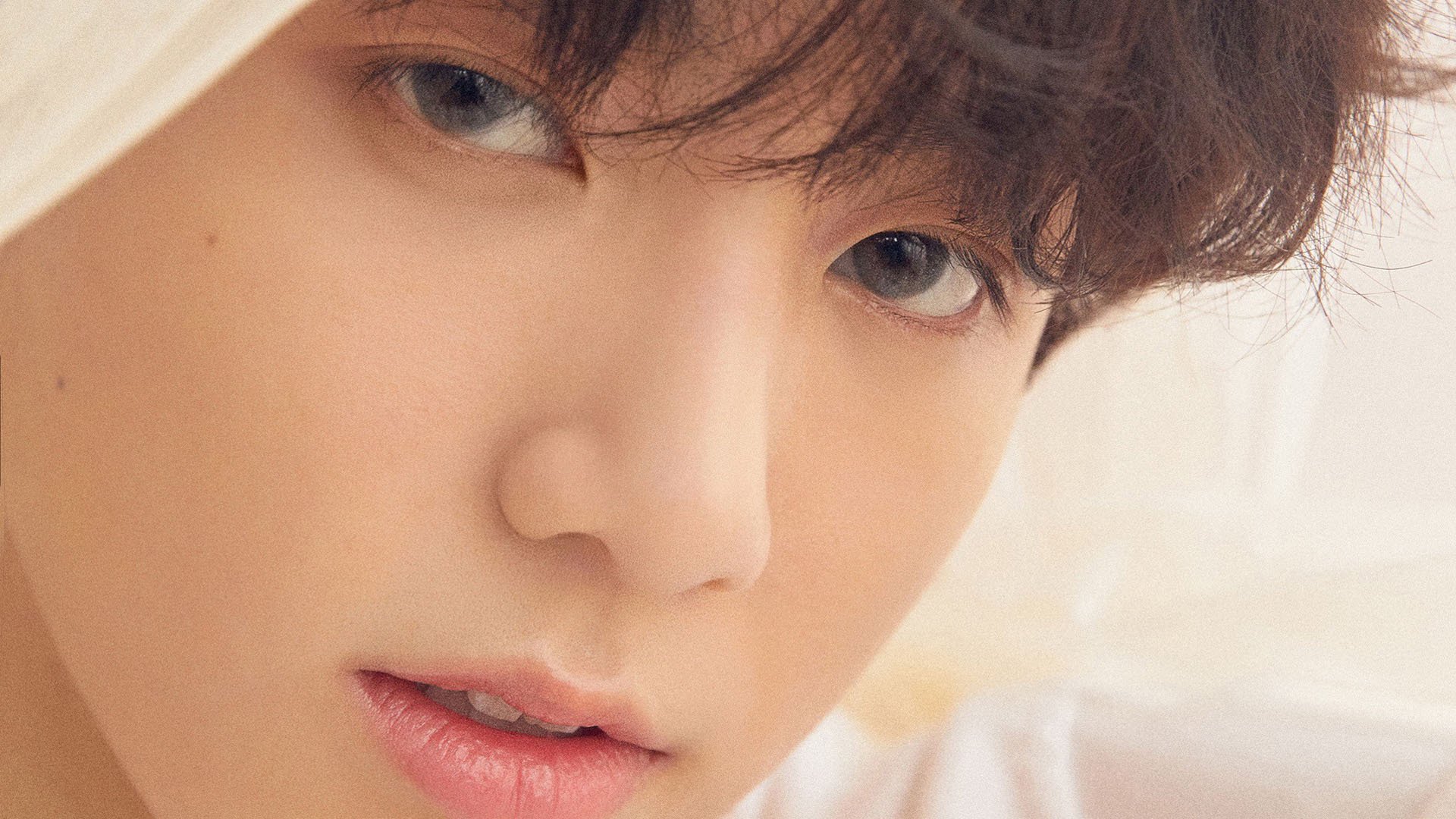 法拉利一剑封喉，马丁饮恨赛道！拉塞尔极限一刹刷新人类速度认知