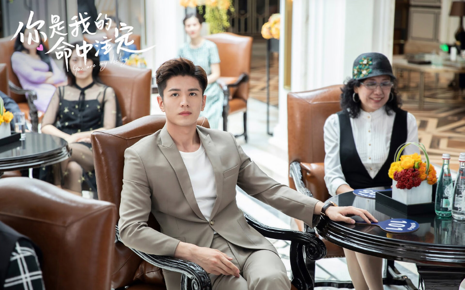 爱游戏官方-当红色狂潮席卷俄城，伦纳德末节封神诠释何谓关键先生