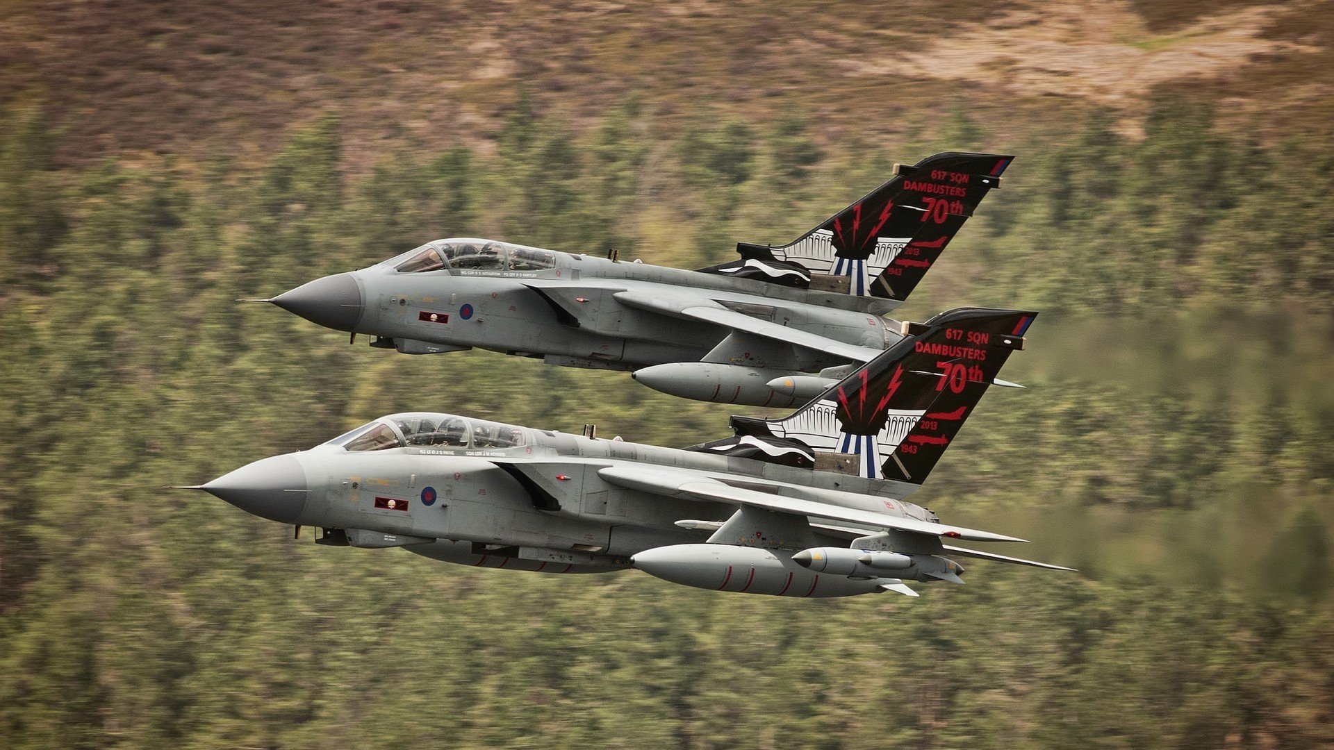 爱游戏官方入口-魔笛奏响，托尼的远射如何掀翻洪都拉斯并点燃一个民族的想象