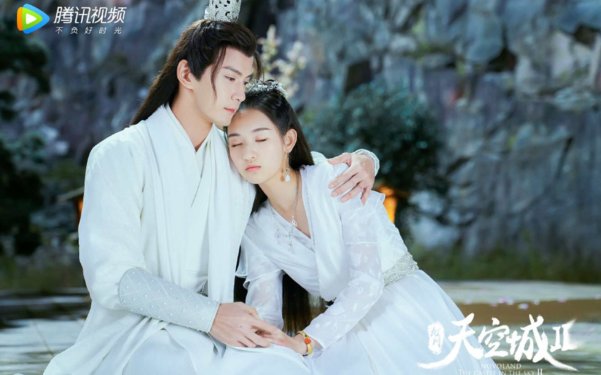 非洲锋霸的崛起与东方足球的补时之痛，奥斯梅恩爆发背后，勒沃库森最后时刻击败中国揭示了什么？