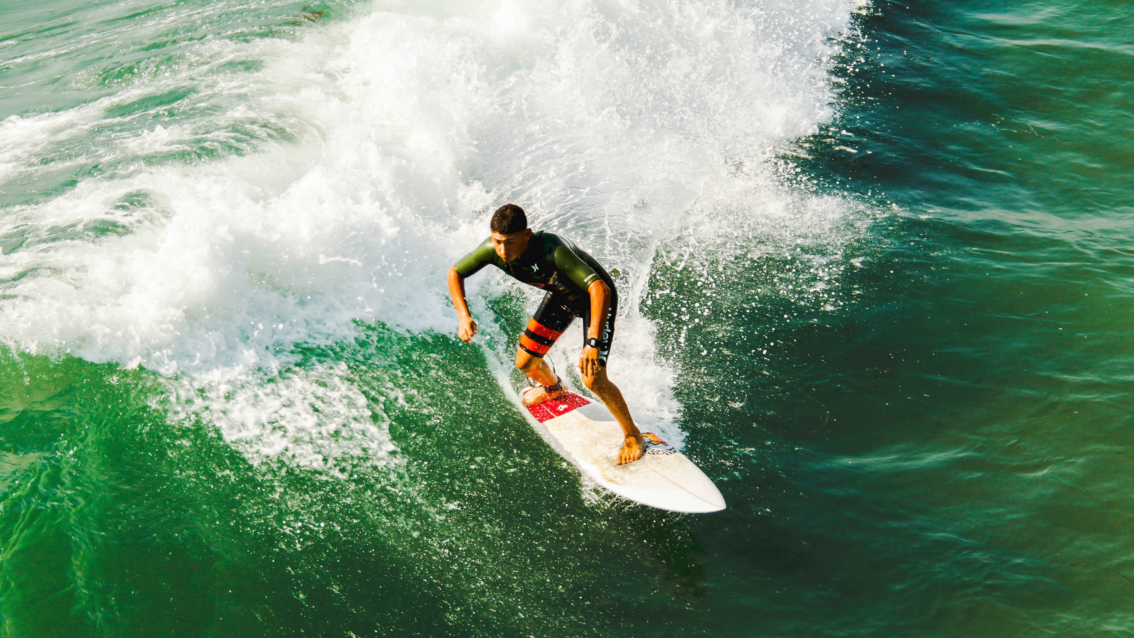 从基多高原到鲁尔河畔，战术压制的当代寓言与哈弗茨的冠军接管